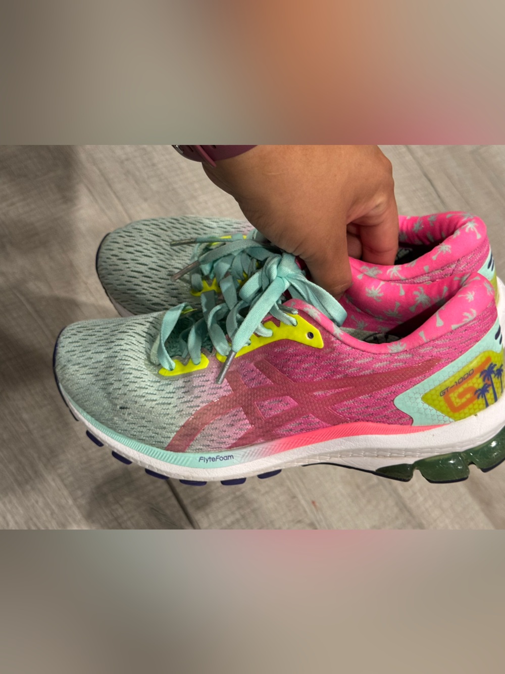 ASICS shoes - Picture 4 of 12